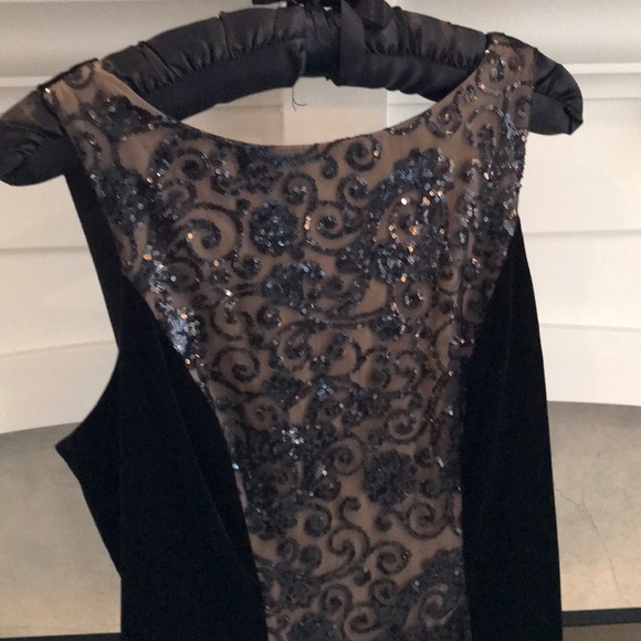 Evening Dress - Picture 2 of 8